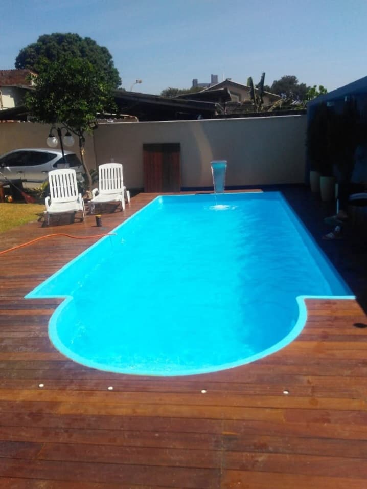 Piscina instalada pela Ademir Piscinas em BH e região